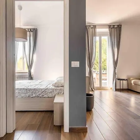 Daire Bellaria House M5 San Siro Wi-fi Super Veloce Milano
